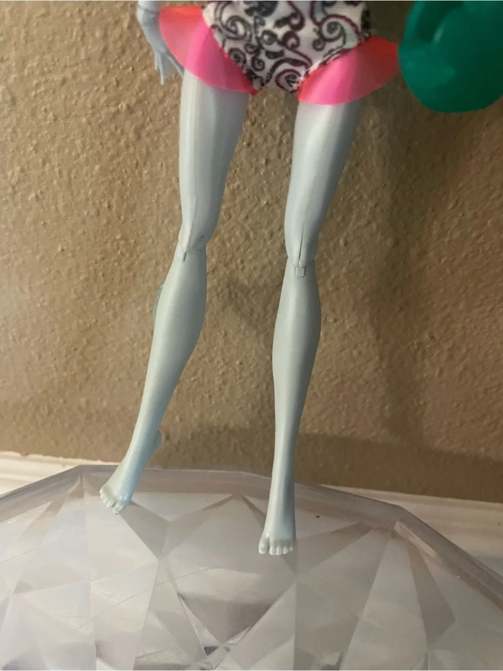 Lagoona Blue Beach Beastie Monster High Doll